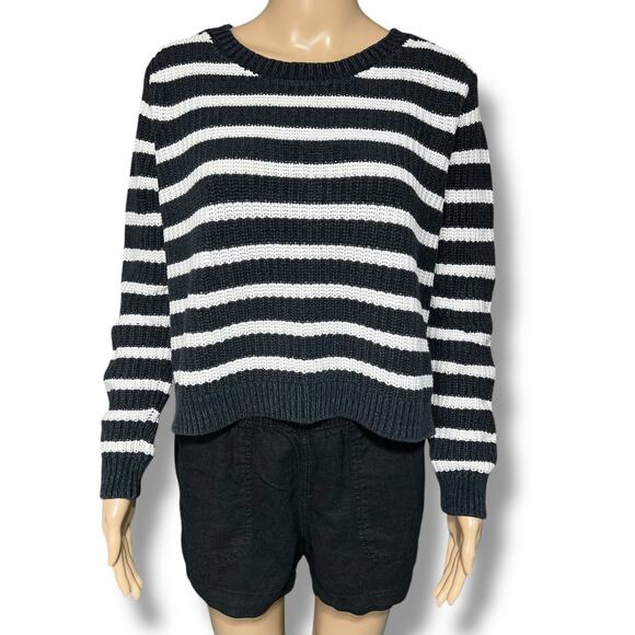 Womens Crop Knit Sweater Long Sleeve Pullover Striped Black White Small - Picture 1 of 5